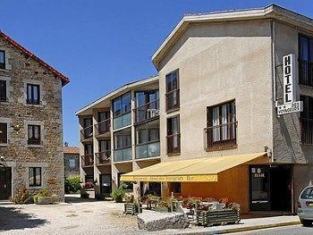 Logis Restaurant Des Voyageurs 2* Le Malzieu-Ville